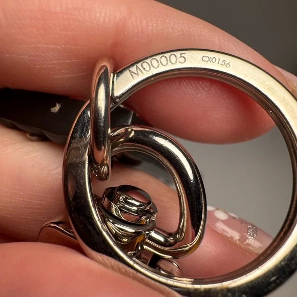 Louis Vuitton Petite Malle Trunk Key Chain/Bag Charm – Red Epi Leather - Picture 6 of 8